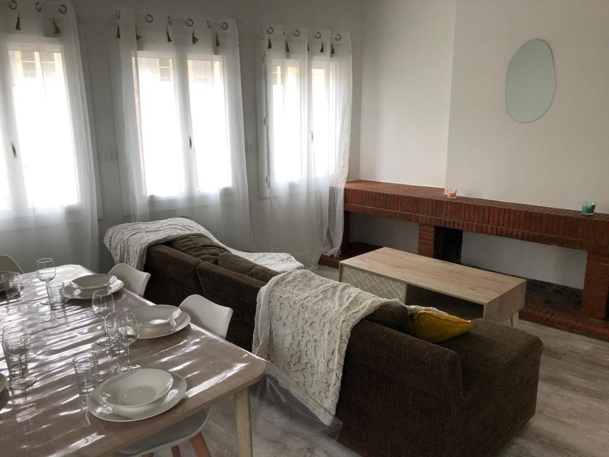 Appartement Cosy Et Lumineux Caussens Εξωτερικό φωτογραφία